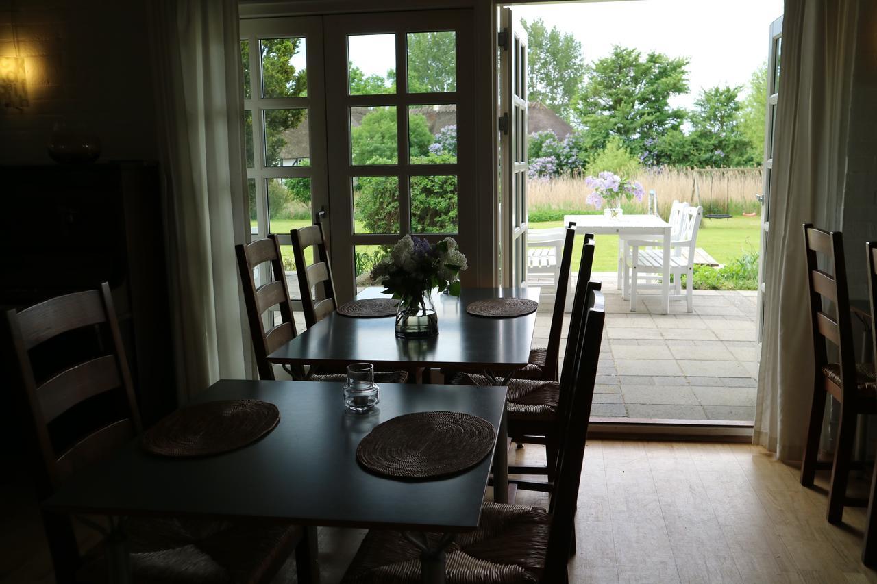 Birkelygaard Bed & Breakfast Hårby Exteriör bild