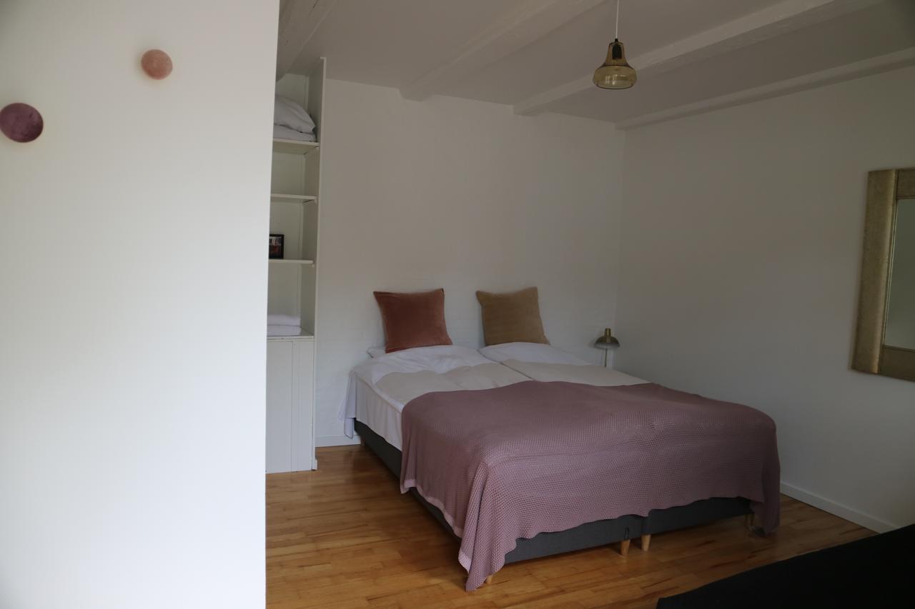 Birkelygaard Bed & Breakfast Hårby Exteriör bild